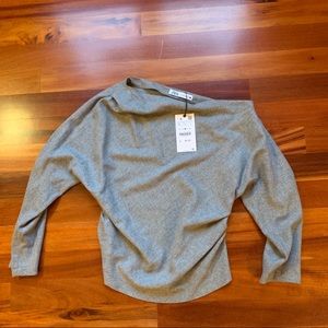 Zara side shoulder top☀️